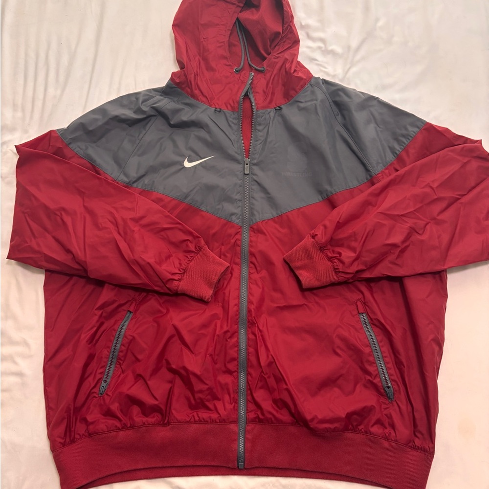 Nike Men's Red and Gray Windbreaker